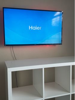 Haier 40” LED Flat Screen TV – Excellent Working Condition $25