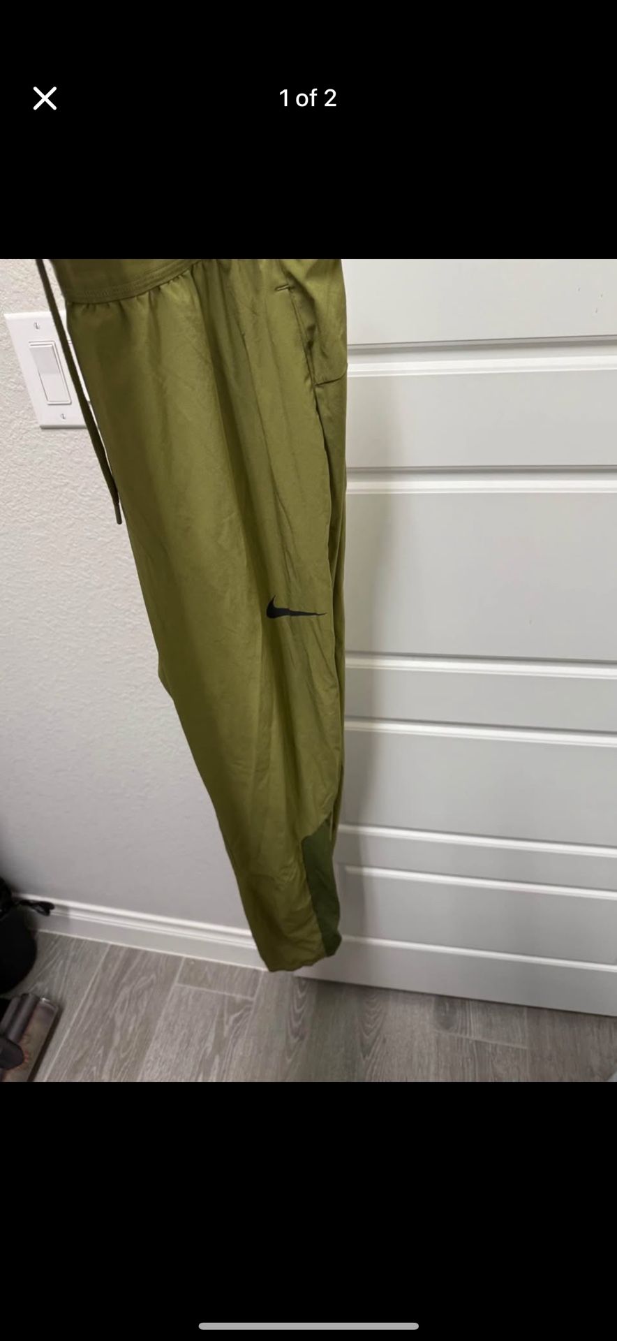 Nike Men’s Joggers Size Large