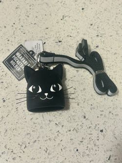 Bath & Body Works pocket back holder