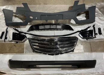 2017-2019 Cadillac XT5 Front Bumper Assembly Grille Valance Bracket Cover New