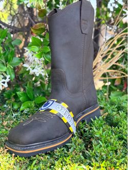 Bota de trabajo con casquillo