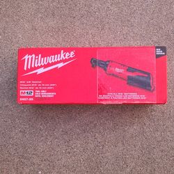 Milwaukee M12 3/8 Ratchet