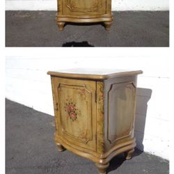 French Cabinet Countey Provisional TV Stand