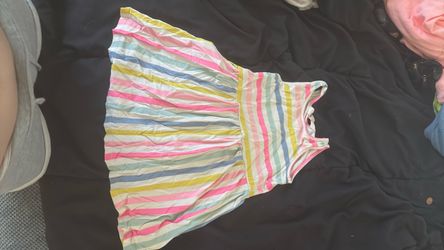kids H&M shirt / size 2/4yrs