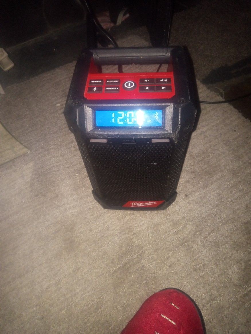 Milwaukee Bluetooth