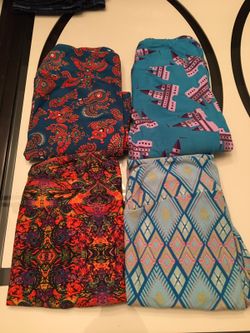 Lularoe One Size leggings fits sizes 2-10