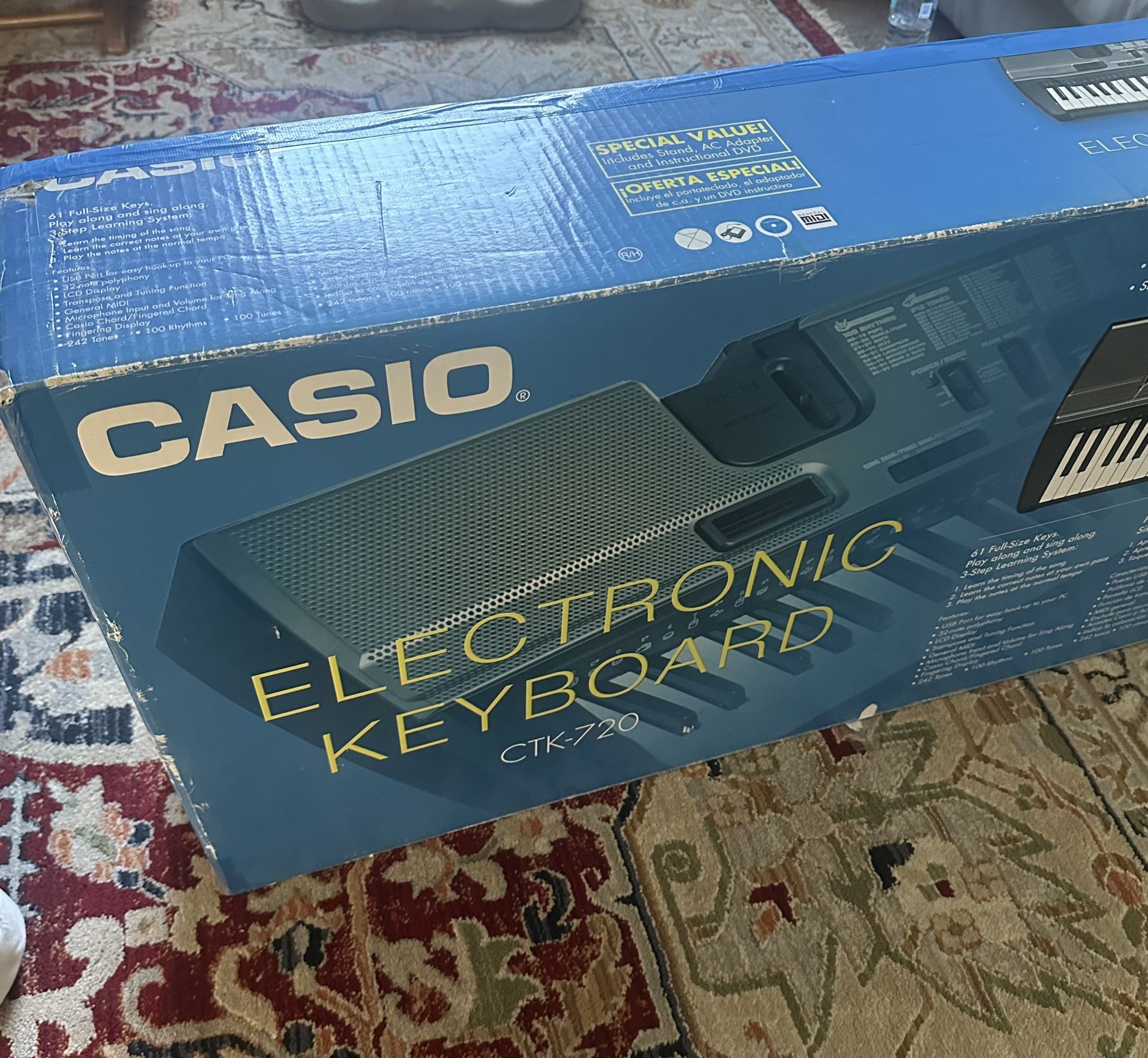 Casio Keyboard 