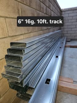 Metal Studs And Track