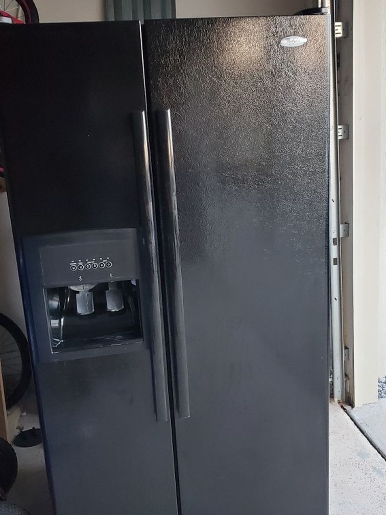 Whirlpool Fridge Side By Side Black
