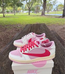 Travis Scott x Tropical Pink - Size 8