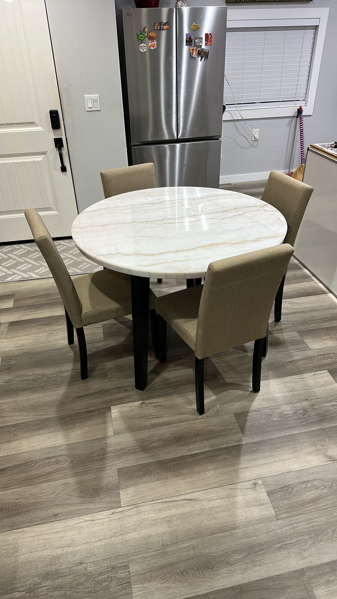 Marble Table With Chairs