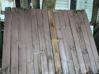 Heavy Duty 5 ft 7  Pet Friendly Fence Sections Available In Bulk