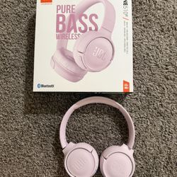 JBL Pure Bass Wireless Headphones 