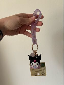Sanrio kuromi keychain