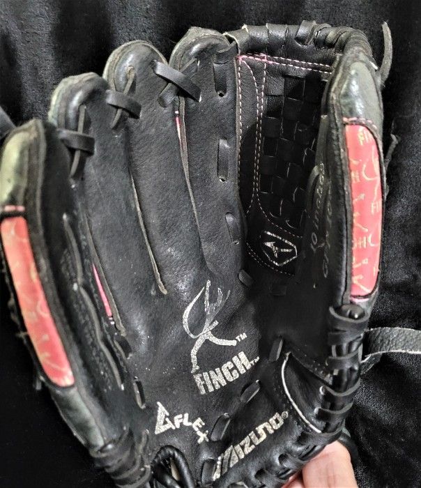 Used Mizuno Gpp 1008 10" LHT Baseball & Softball Fielders Gloves