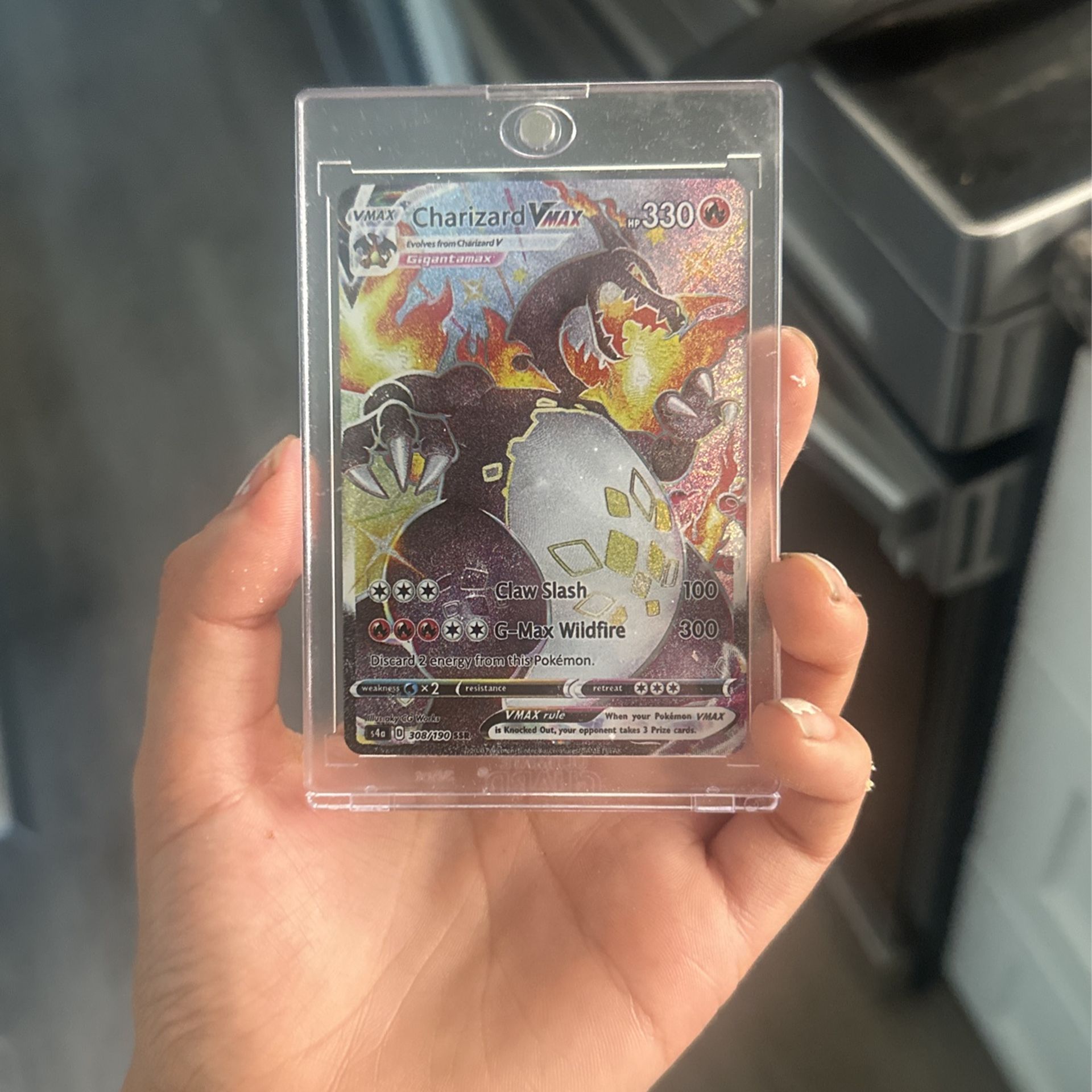 Rare Charzard Vmax Minty Condition