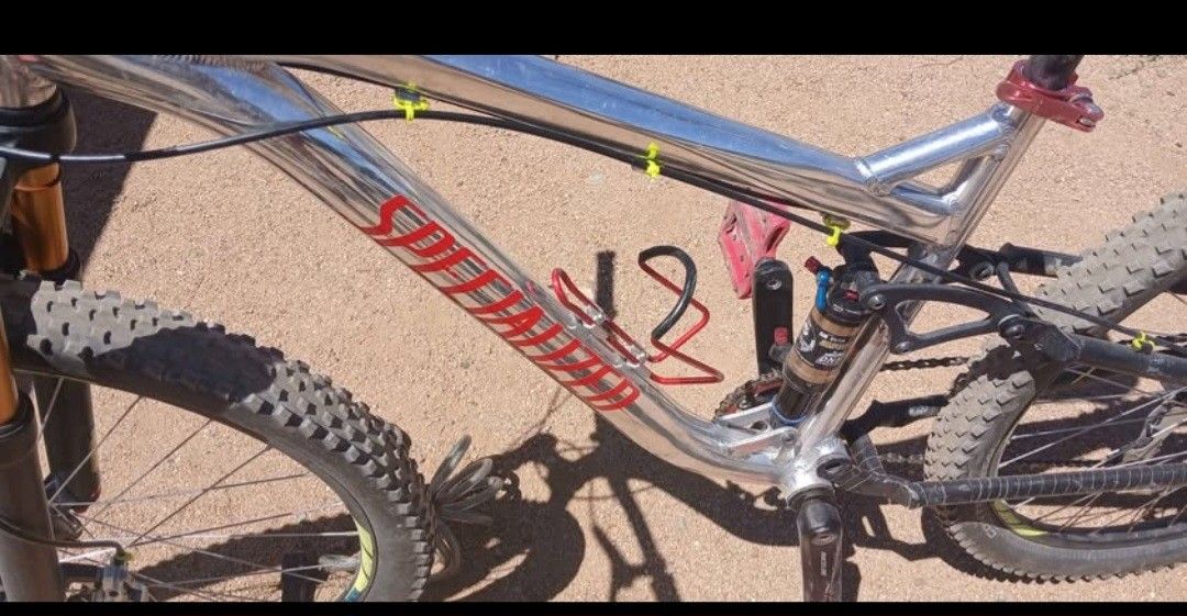 27.5 Specialized Bikes & Cycling