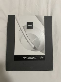 Bose Noise Cancelling Headphones 700