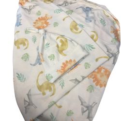 Baby Dinosaur Print Swaddle Blanket & Knot Hat Set - Multicolor