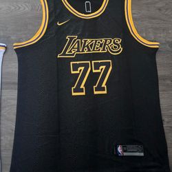 LAKERS - DODGERS JERSEY AVAILABLE - LUKA DONCIC - BETTS HERNANDEZ OHTANI & OTHERS 