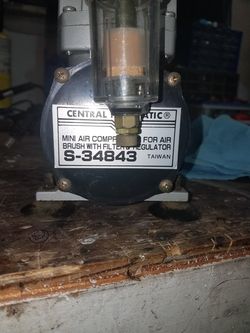 Mini air compressor S-34843 still wks