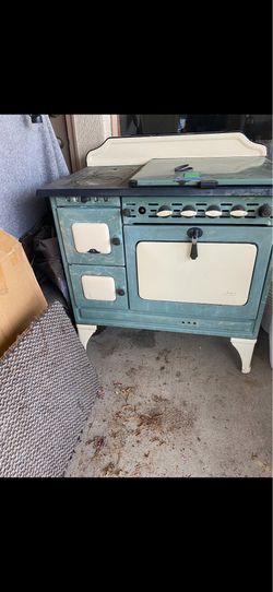 Stove gas and wood 1920