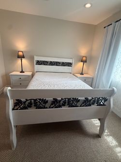 Solid Wood Full-Size Bedroom Set – Needs TLC / Refinishing
