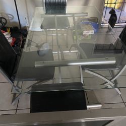 Dinning Table