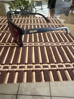 Quay glasses