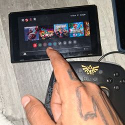 $130 Nintendo Switch 128gb Nintendo Chip W/ Free Controller 