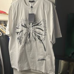 Louis v shirt