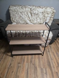 3 tier book shelf