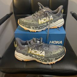 Hoka Speed Goat 6/ Size 8B Women’s $95
