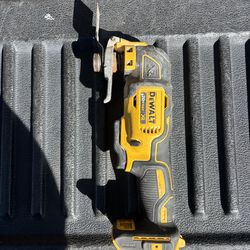 DeWalt multi tool