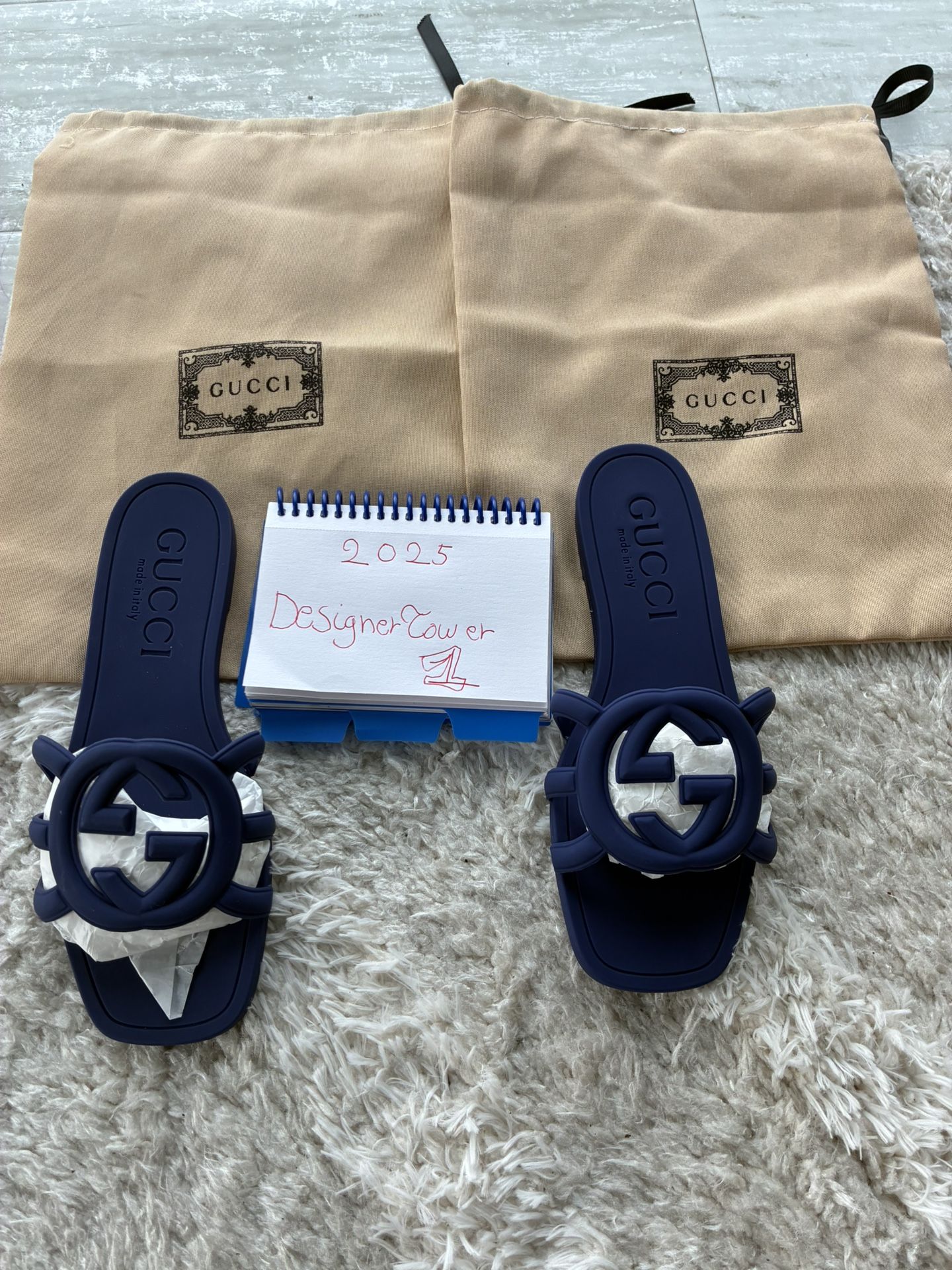 Gucci Sandals 6 Us