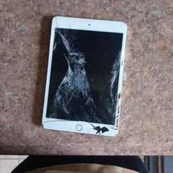 Apple iPad For Parts 