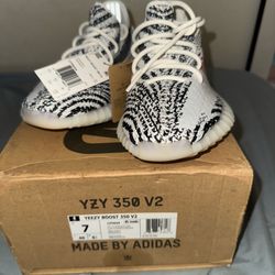 Yeezy 350 Zebra size 7