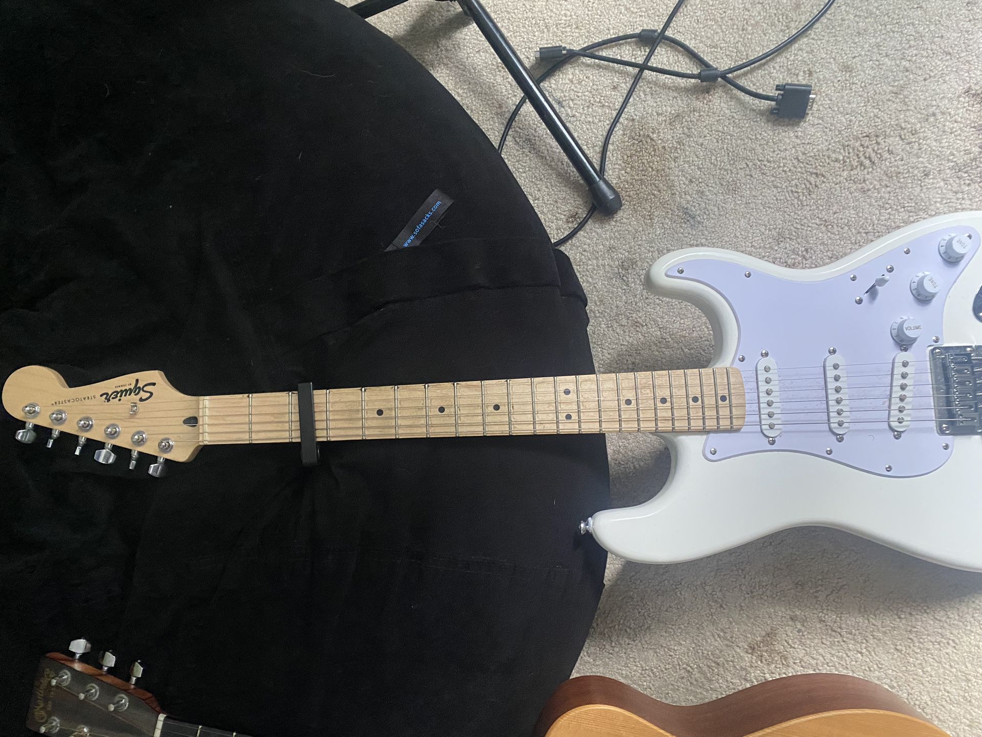 Squire Strat