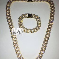 New 18k Yellow Gold Cuban Link Chain And Bracelet 