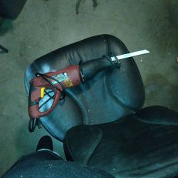 Chicago Power Electric Tools Saw