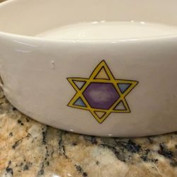 Hanukkah bowl or trinket dish with designs of Star dreidel’s and menorah
