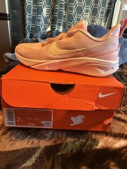 2Y Nike Star Runner Girl Shoes 