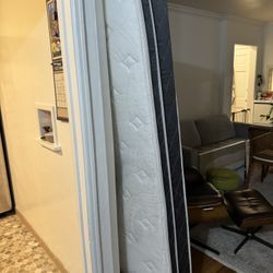 Free Mattress Queen Size
