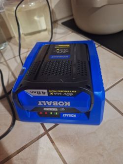 New Kobalt 40 v 4ah battery and charger