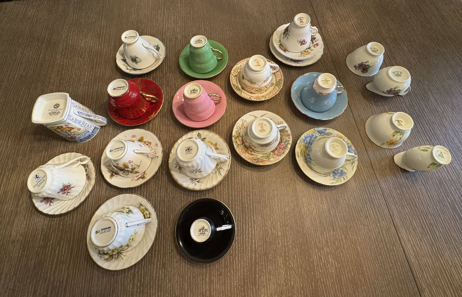 Sutherland Fine Bone China: 14 Teacups w/Saucers + 2 Cream/Sugar Sets + 1 Mug