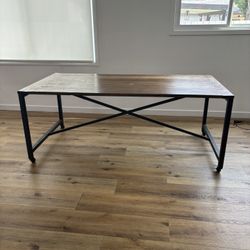 Dining Room Table 