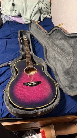 Guitar Yamaha
