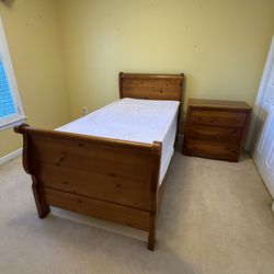 Stanley Twin Sleigh Bed with Matching Dresser - Pickup in Marietta