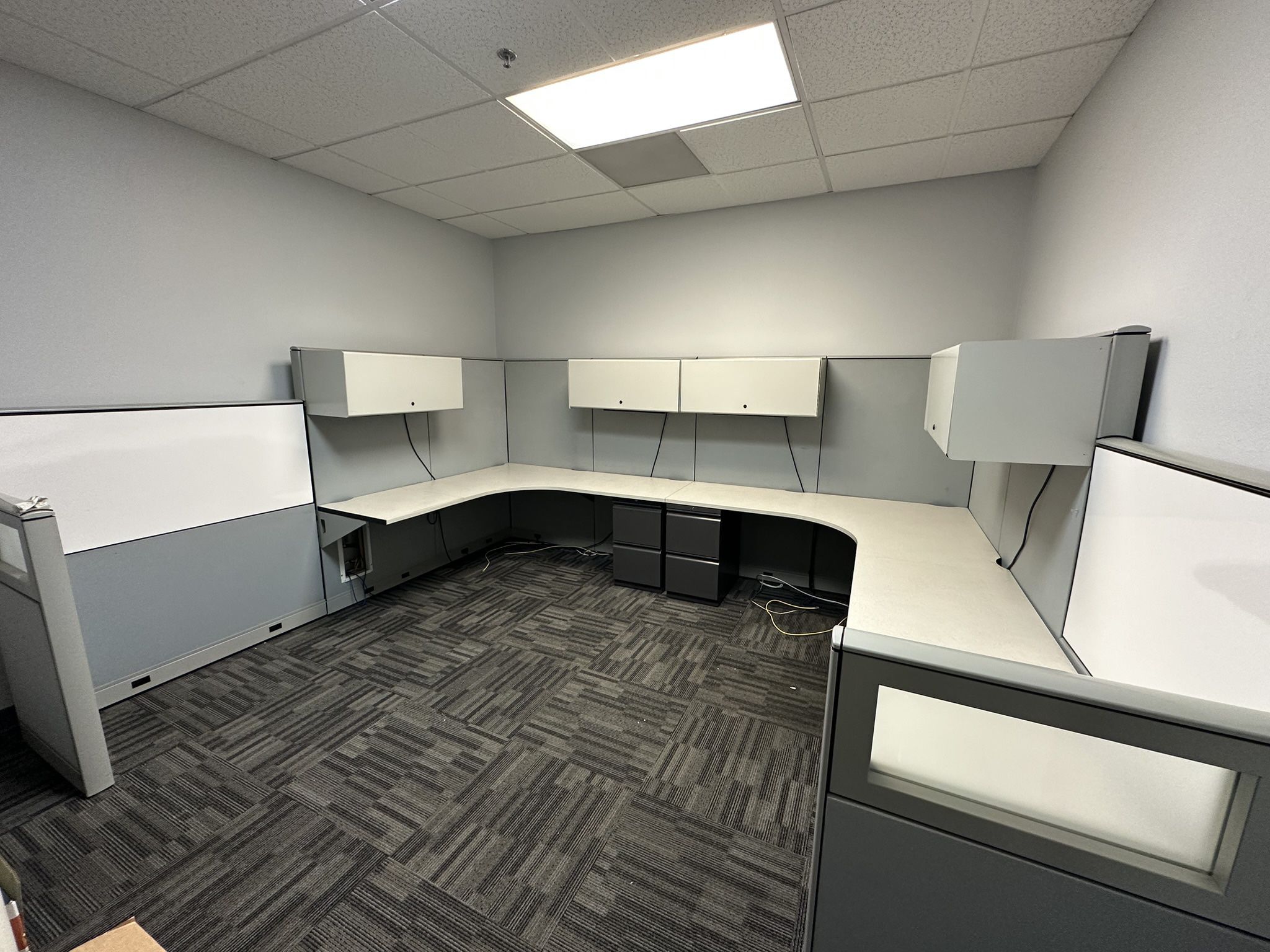 Used 2-cubicle Office Furniture