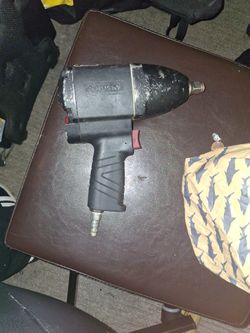 Pneumatic Husky Impact Wrench